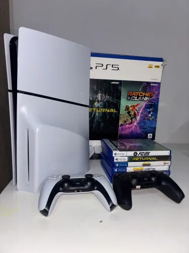 PS5 SLIM COM LEITOR DE DISCO 1 TB