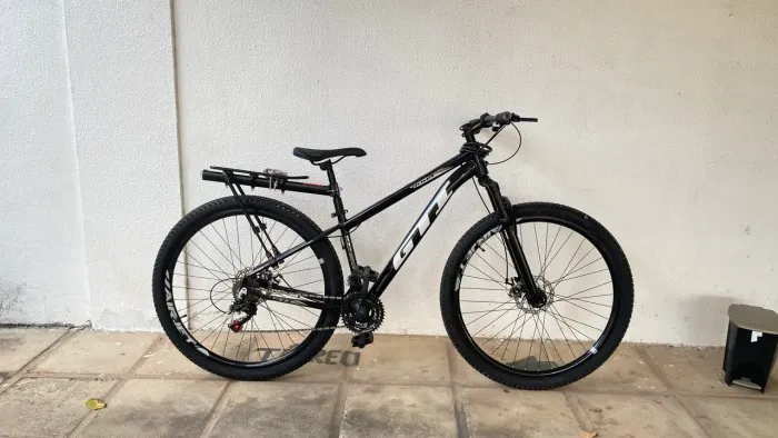 Bicicleta Aro 29 GTI - usada pouco