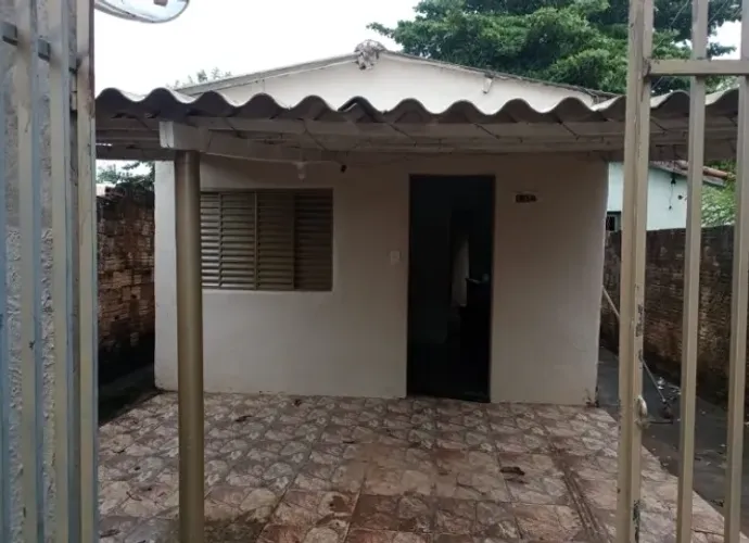 Casa a venda.