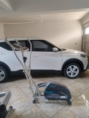 Elíptico Caloi ACT home fitness