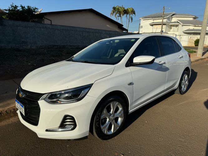 Imagem de Chevrolet Onix Hatch Premier 1.0 12V TB Flex Aut. 4P 2021
