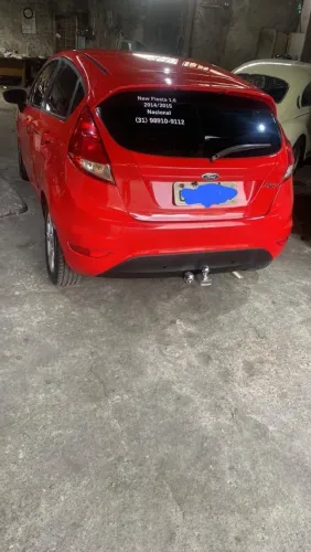 Ford Fiesta 1.6 16V Flex Aut. 5P 2015