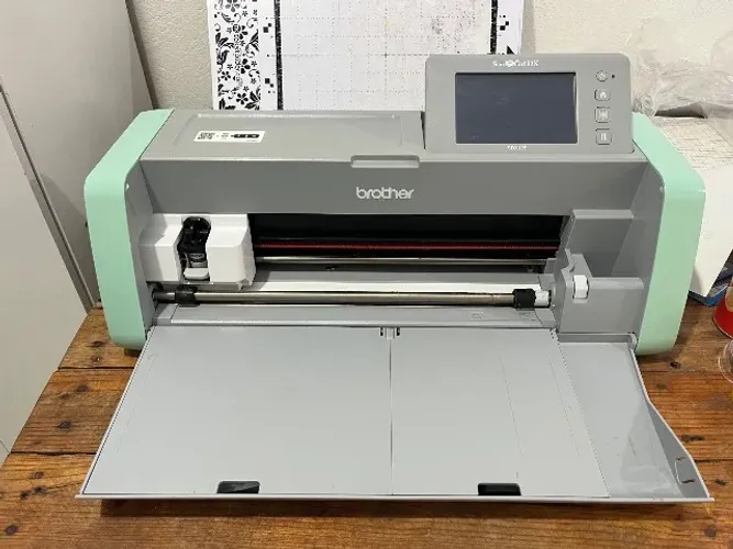 Máquina de corte Scanncut Brhother