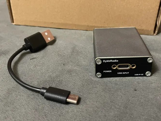 Hub isolador USB Adum4166