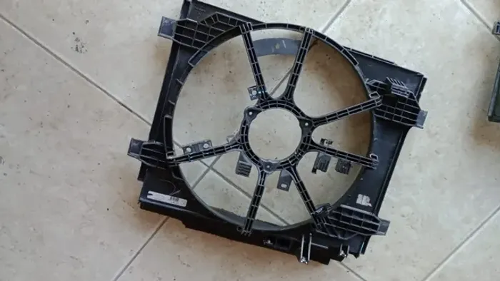 Defletor Carenagem da Ventoinha Nissan Sentra 2015