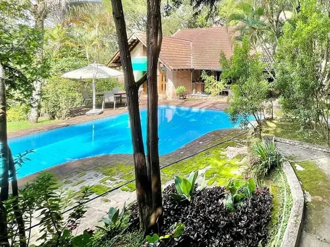Casa à venda, 363 m² por R$ 1.750.000,00 - Granja Viana - Carapicuíba/SP