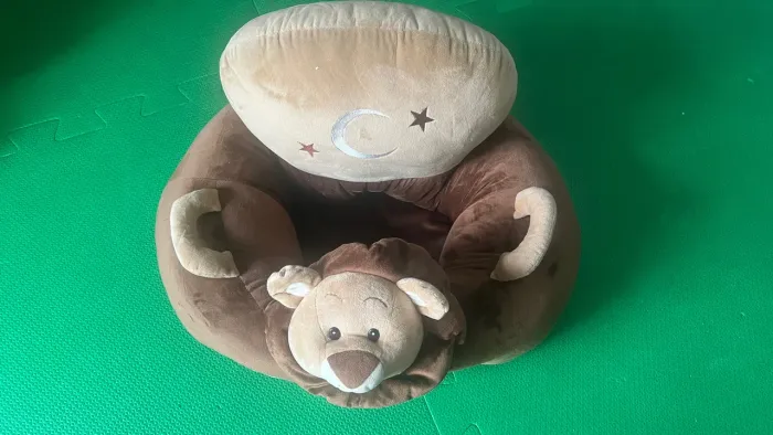Poltrona de Pelúcia Leão para Bebê - Conforto e Segurança