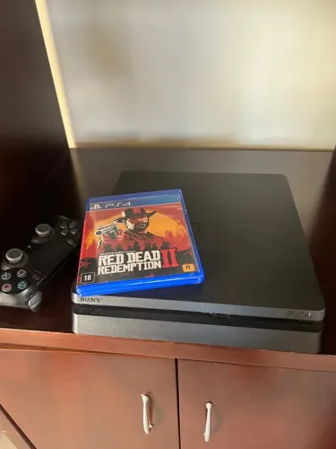 Playstation 4 Slim com Jogo Red Dead Redemption 2
