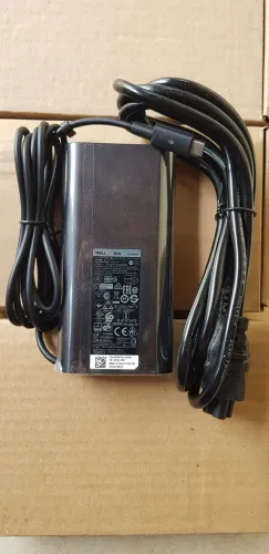 Fonte carregador topo C. Pra notebook Dell 