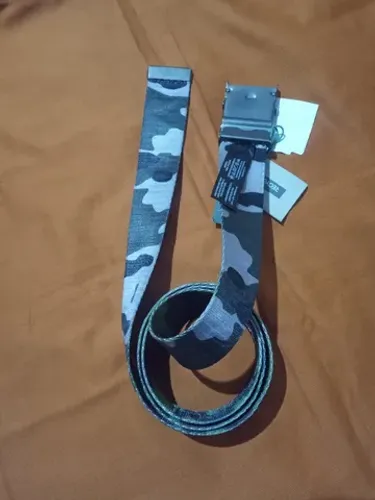 Cinto Camuflado Dupla face - Novo