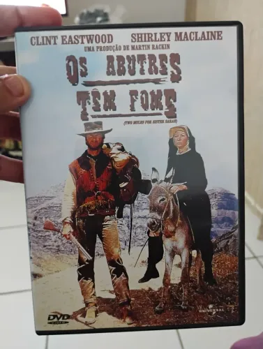 Dvd os abutres tem fome Clint eastwood