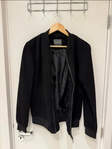 Jaqueta preta Primark