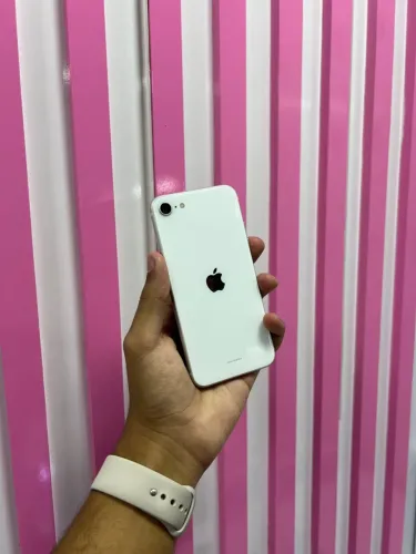 iPhone SE Branco 64 gb 