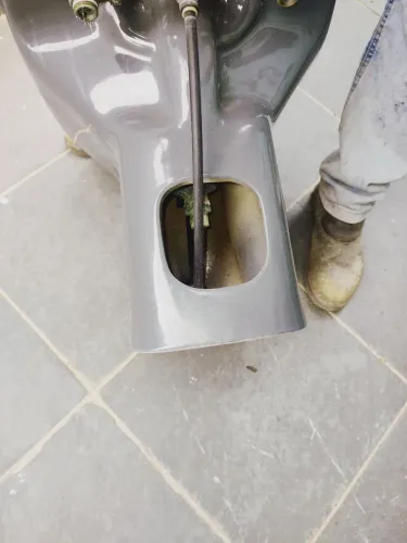 Vaso para banheiro,vídeo de cerâmica com 3 registros de inox na com cinza 