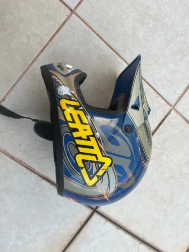 Capacete Leatt para Moto