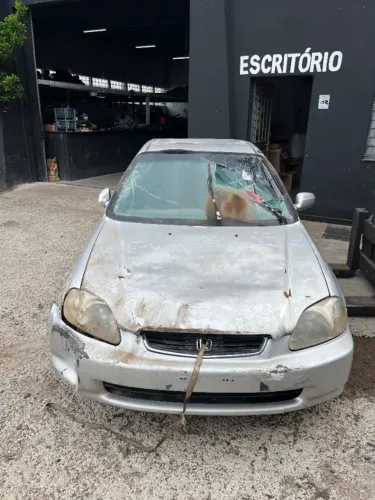 Honda Civic 1998 1.6 Sucata para retirada de peças