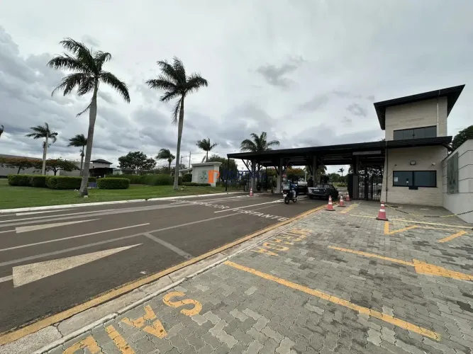 Terreno à venda no Real Park em Sumaré!