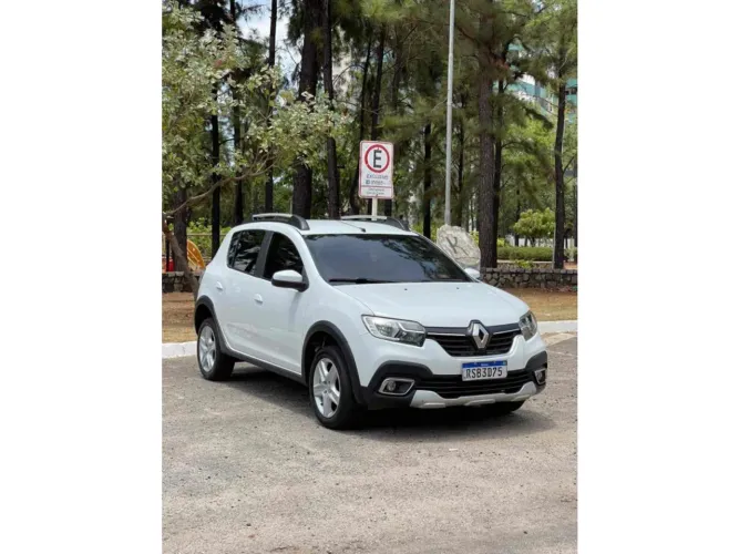 Renault Stepway Zen Flex 1.6 16V Mec. 2022