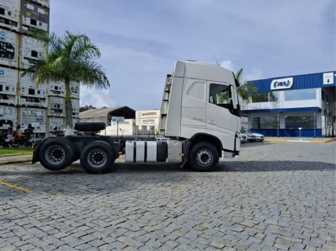 Volvo Fh 420 2021- Renovação da Frota Friboi