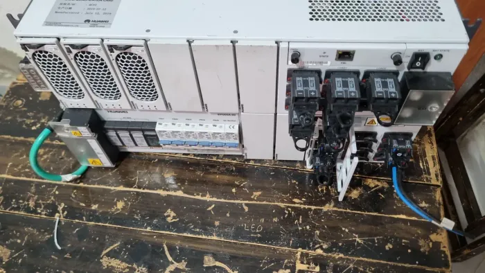 FONTE RETIFICADORA HUAWEI -48v 150ah