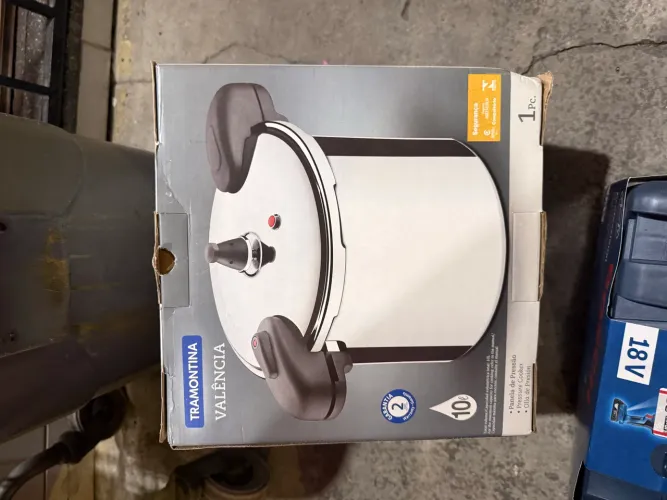 Panela de pressão 10L - Tramontina 