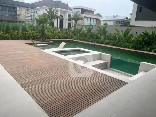 Casa 7 Quartos 1.500 m² Alphaville, Barra da Tijuca