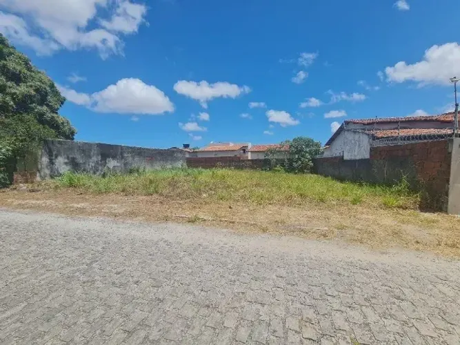 Lote em Emaús - R$ 10 mil - Escriturado