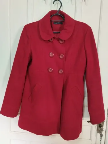 Casaco Vermelho Feminino - Estilo Clássico