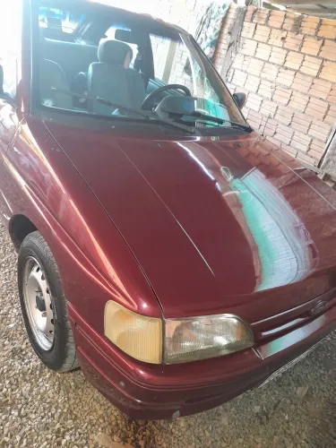 Ford Escort L 1.8i / 1.8 1993