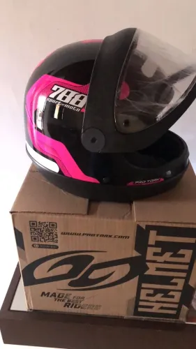 Capacete rosa 788 san m - novo na caixa