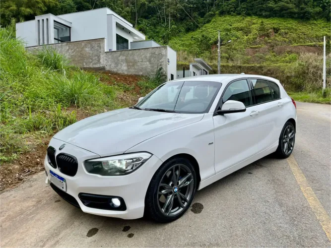 BMW 120I A Sport 2.0 Activeflex 16V Aut. 2016