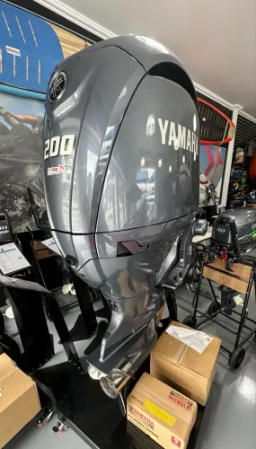 MP Yamaha F200 QETL 2026