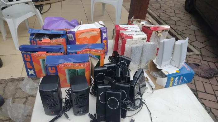 Caixas para Pc e outros 