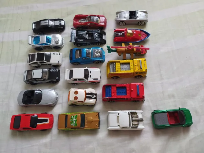 Hot Wheels lote