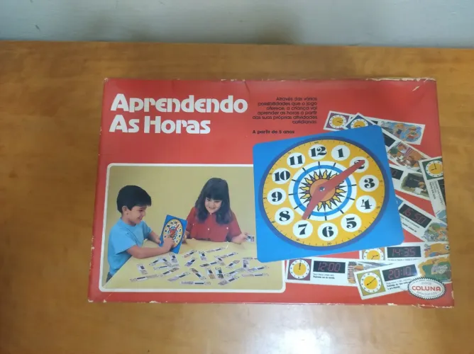 Jogo Aprendendo as Horas - Coluna Brinquedos