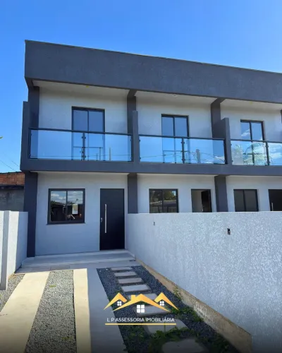 Sobrado à venda em Cachoeirinha, Parque Granja Esperança, com 2 quartos, com 80 m²