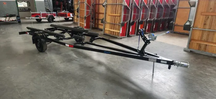 CARRETINHA DE BARCO 6 METROS  Pronta Entrega 