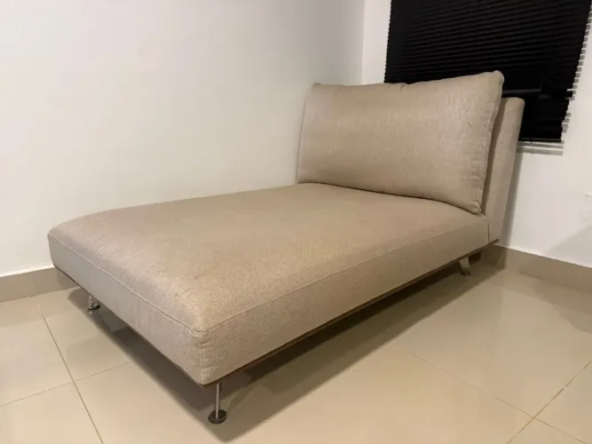 Sofá/Chaise em Linho (Prima Linea) - Usada (ótimo estado de conservação)