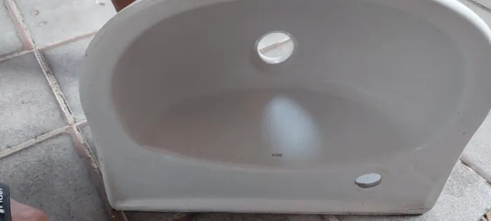 Pia Padrão Banheiro Deca