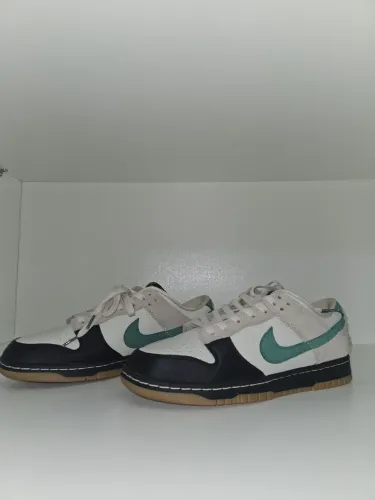 Nike Dunk Low (41) seminovo