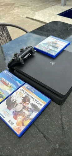 Playstation 4 com Jogos