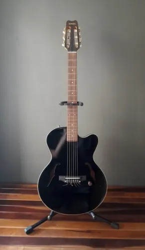 Violão YAMAHA Nylon Elétrico Preto Ativo