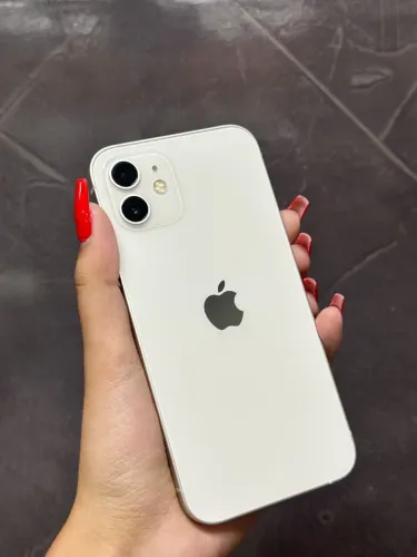 Iphone 12 Branco 128GB 88% saúde da bateria AEMI NOVO COM GARANTIA LOJA FISICA