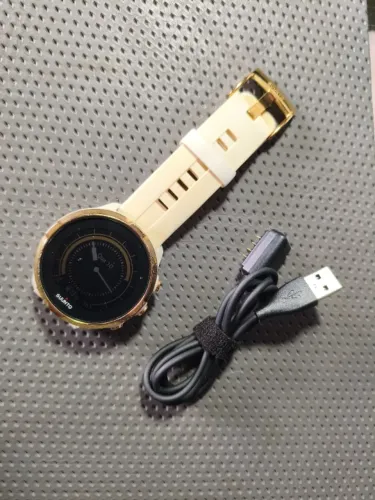 Suunto Spartan HR Feminino GPS - Batimentos no Pulso