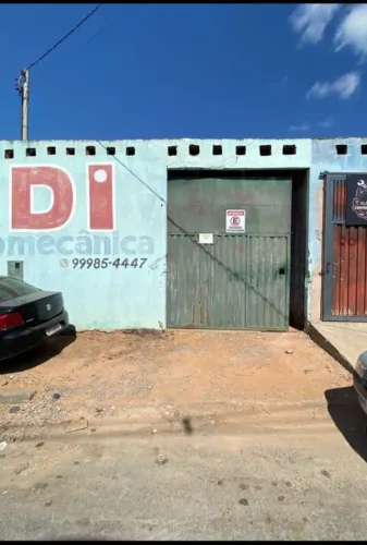 Aluga-se Galpao 400 metros quadrados bem localizado no Regina Peres