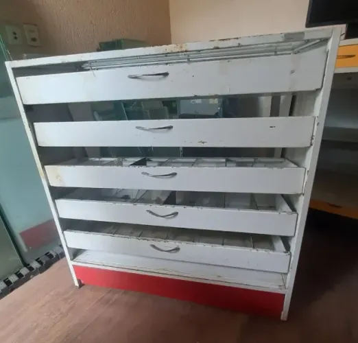 Balcão Comprimideiro Cartelado Fármacia Bijouteria