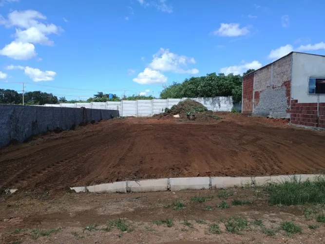 Vendo lote 26 de setembro