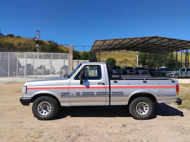 Ford F-1000 S. S. Diesel / S.s. Diesel Turbo 1994