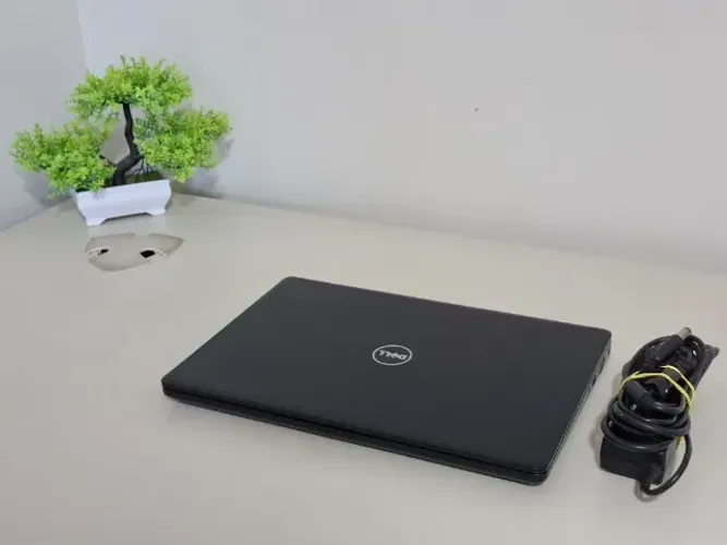 Notebook DELL i5 + SSD 256 + DDR4 8 GB + RAPIDOO + FULL HD 1920 x 1080 + BLUETOOTH + OFFIC