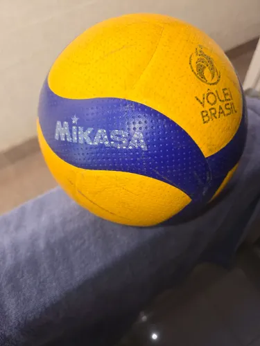 Bola de vôlei mikasa